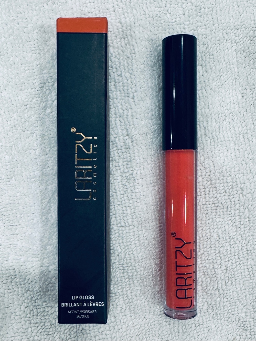 LARITZY COSMETICS LIP GLOSS in Crave 3g BRAND NEW IN BOX